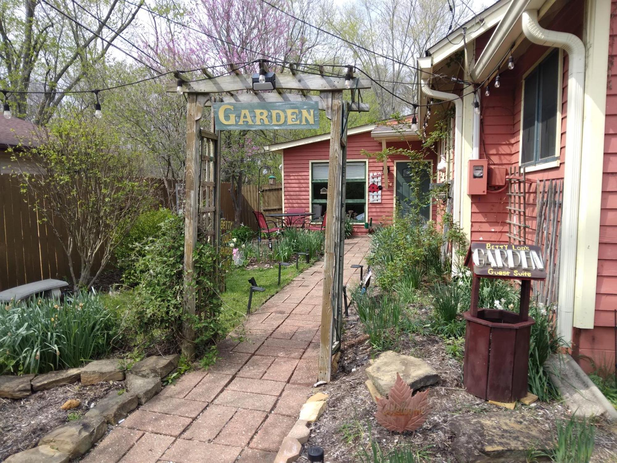 Betty Lous Garden Bed & Breakfast Nashville Eksteriør bilde